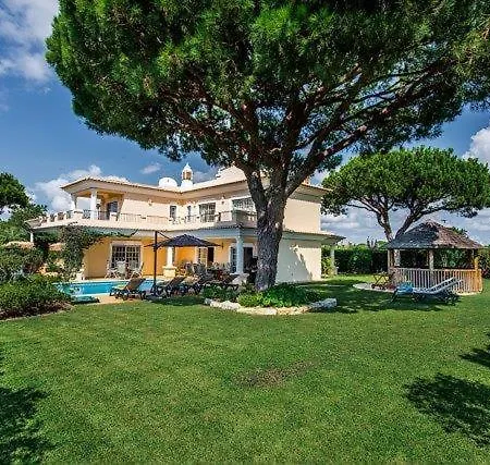 Sleeps 10 Pool Air Con T480113 * Vale do Lobo